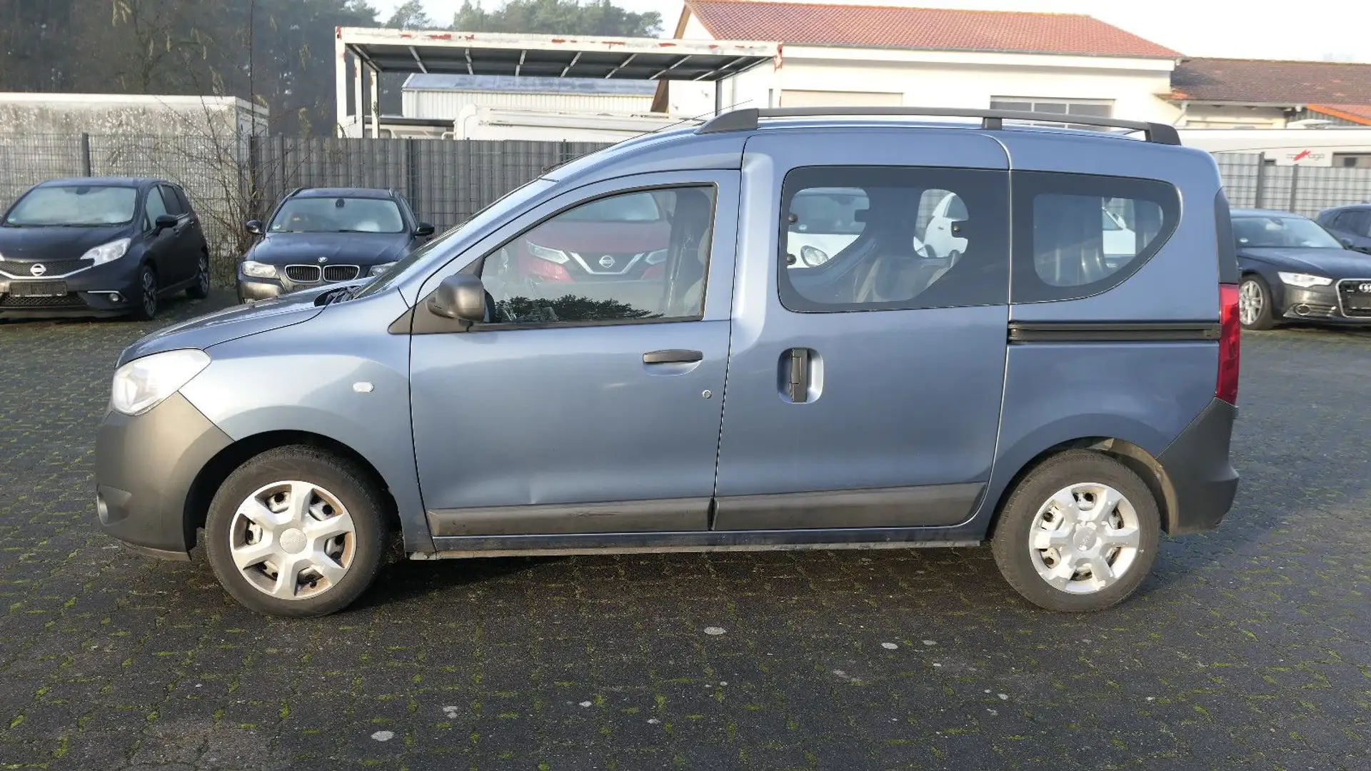 Dacia Dokker Ambiance/1 Hand/Euro5 Blau - 2