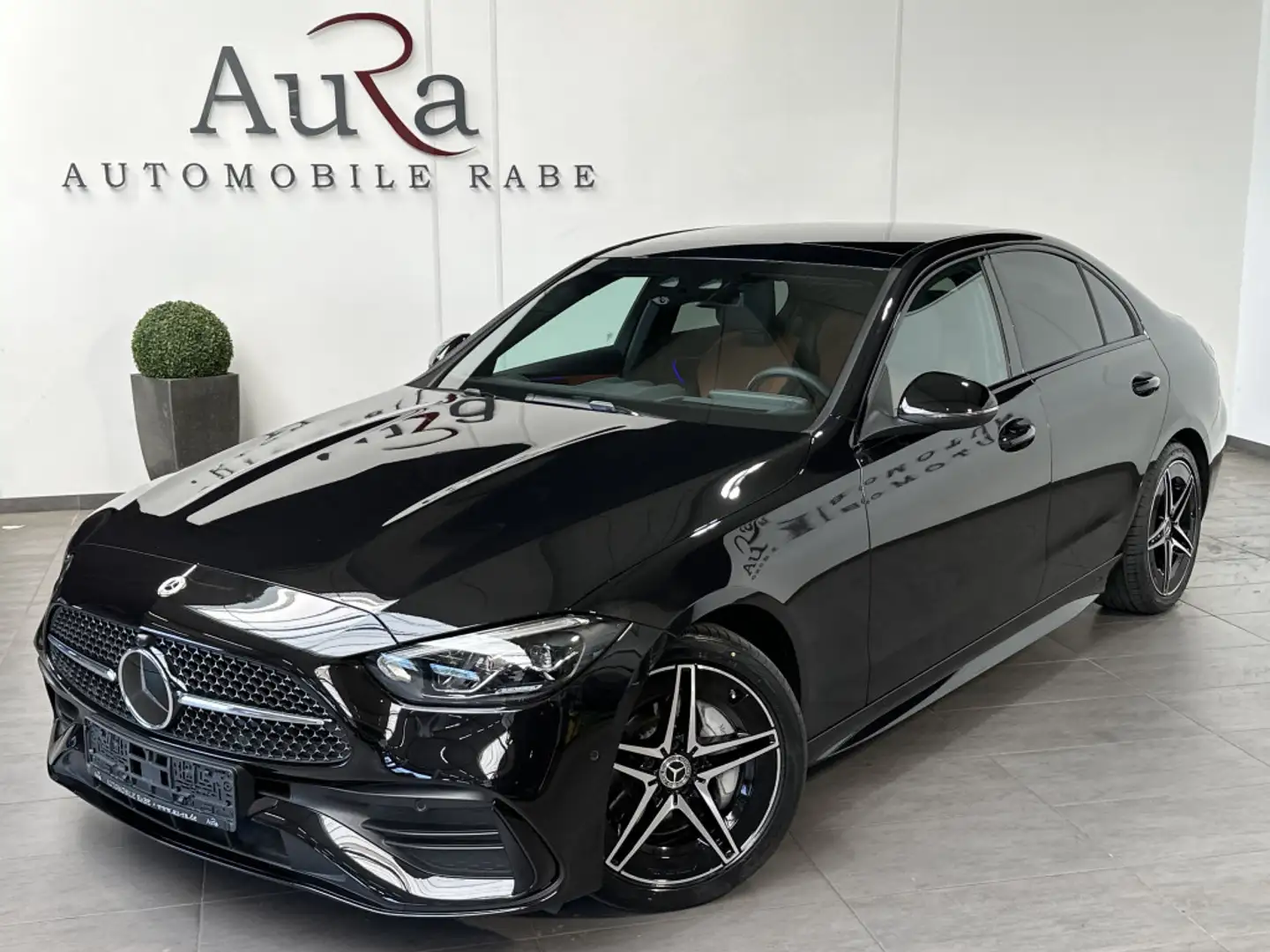 Mercedes-Benz C 220 AMG-Line NAV+LED+KAM+CARPLAY+VC+HUD+PANO Black - 2