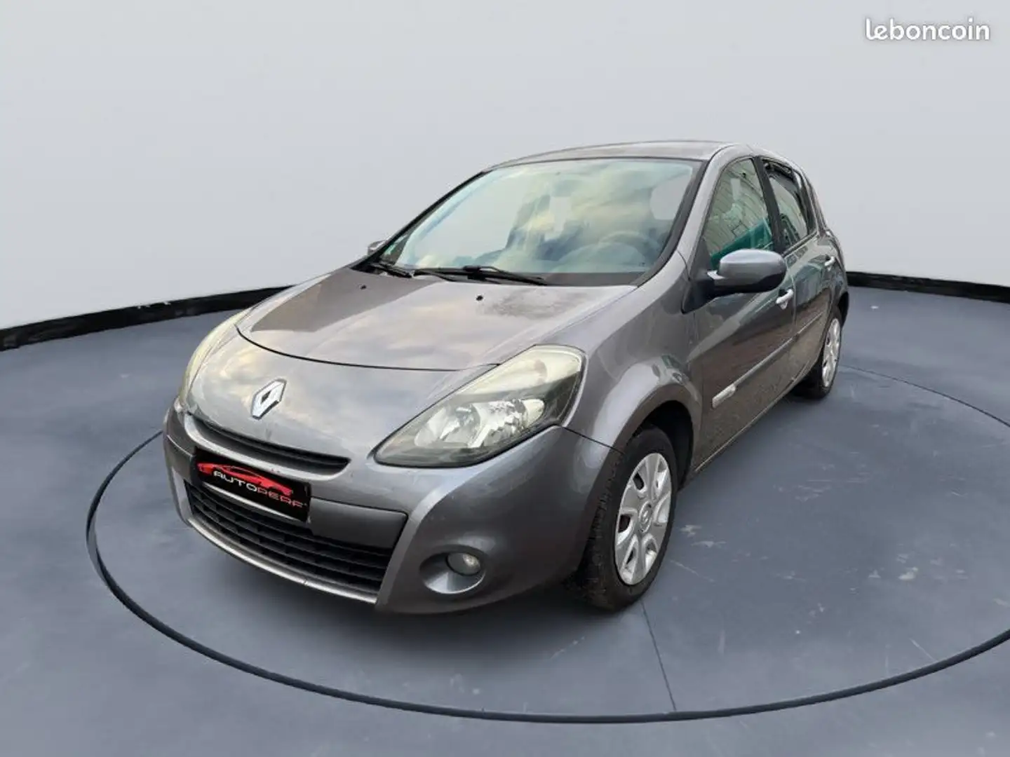 Renault Clio 3 1.5 dCi 85 CH Climatisation - 2