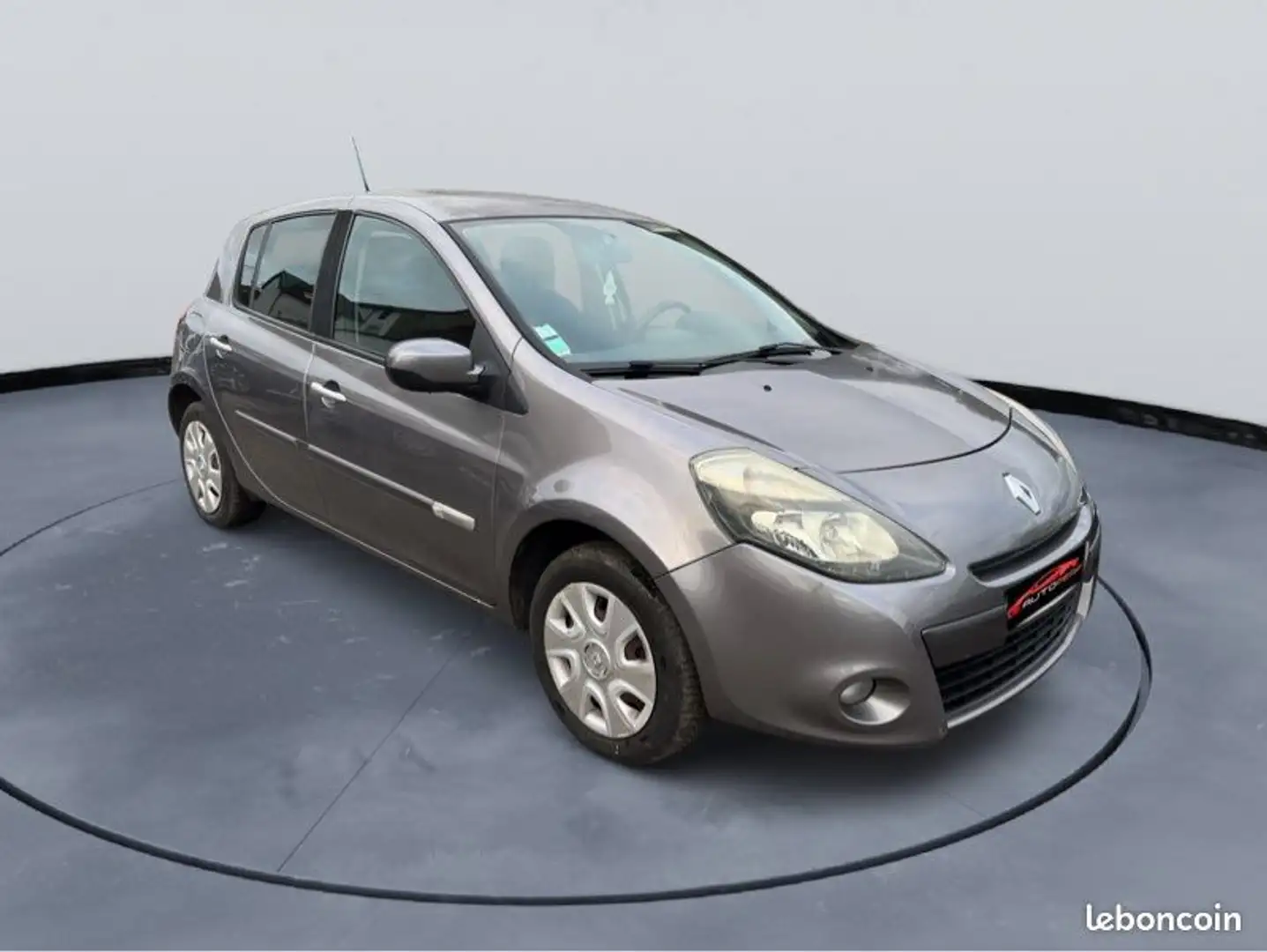 Renault Clio 3 1.5 dCi 85 CH Climatisation - 1