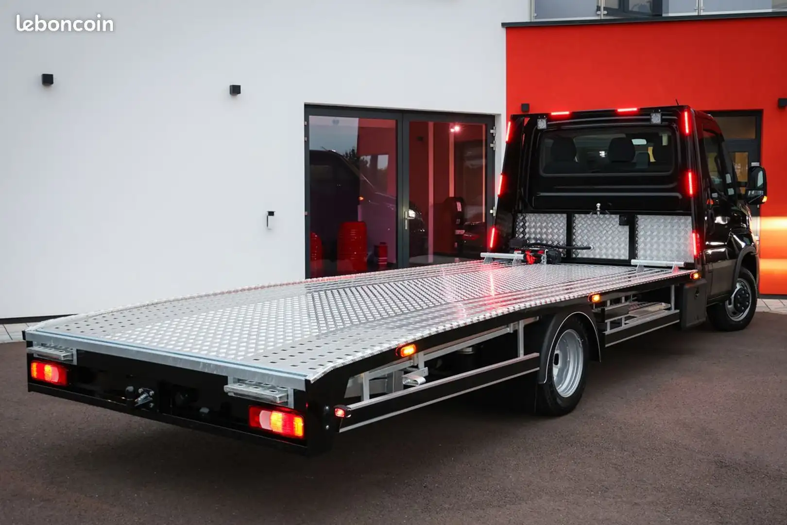 Iveco Daily 35C21 3.0 210ch porte voiture neuf boîte automatique Negro - 2