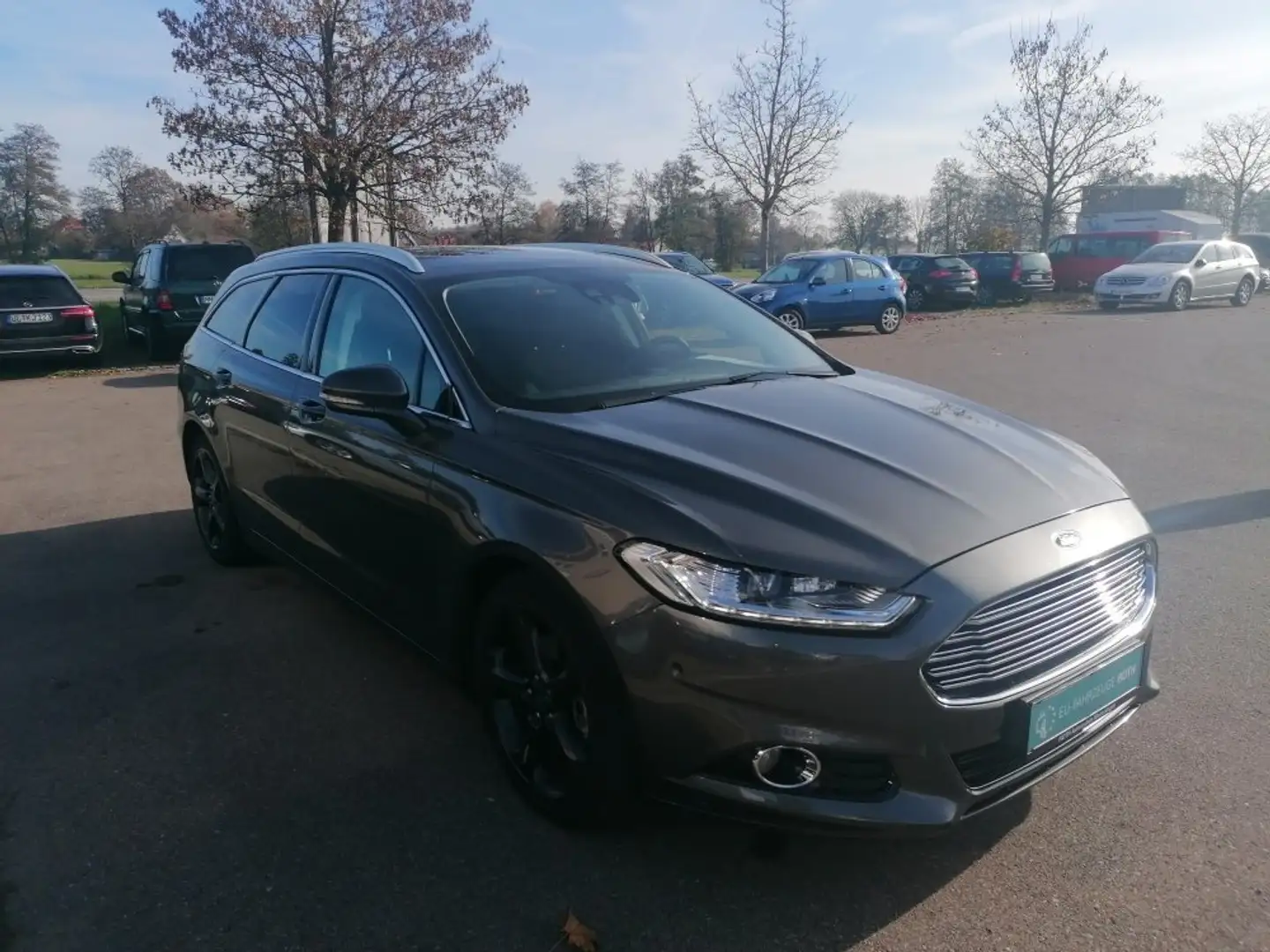 Ford Mondeo Titanium*Automatik* Gris - 2