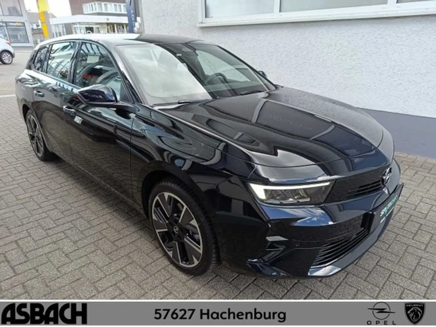 Opel Astra Sports Tourer / Tech-Paket AZV Schwarz - 1
