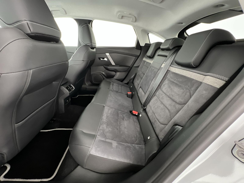 Citroen C4 Max 1.2*NAVI*SHZ*RFK*uvm — photo 9