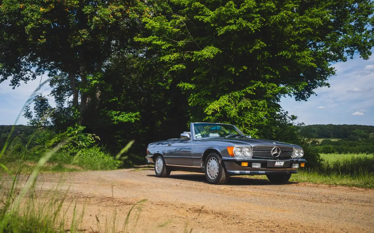 Mercedes-Benz 560