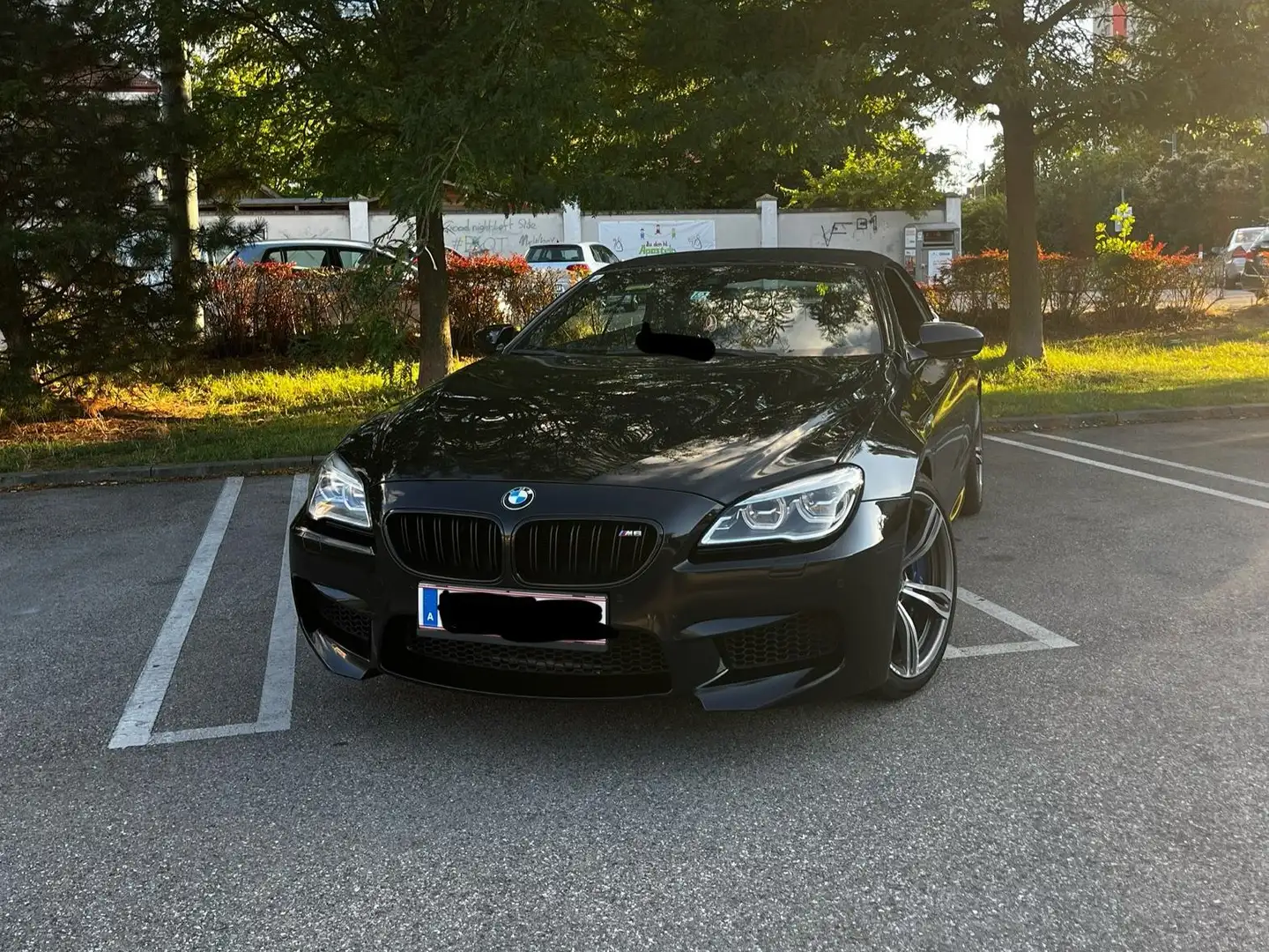 BMW M6 M6 Cabrio Aut. Schwarz - 2