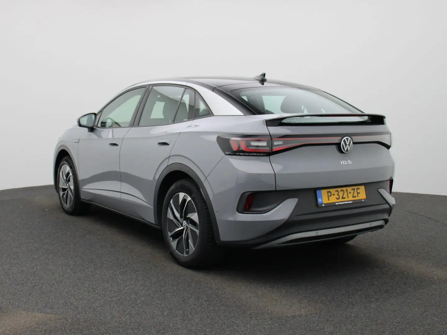 Volkswagen ID.5 Pro 77 kWh | NAVIGATIE | STOELVERWARMING | STUURWI Grijs - 2