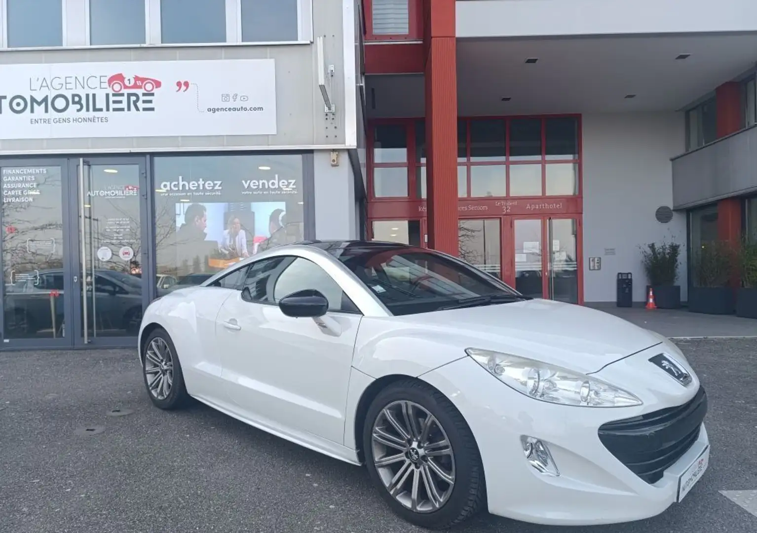 Peugeot RCZ 2.0 HDi 16V 163 cv DISTRI OK Blanco - 2