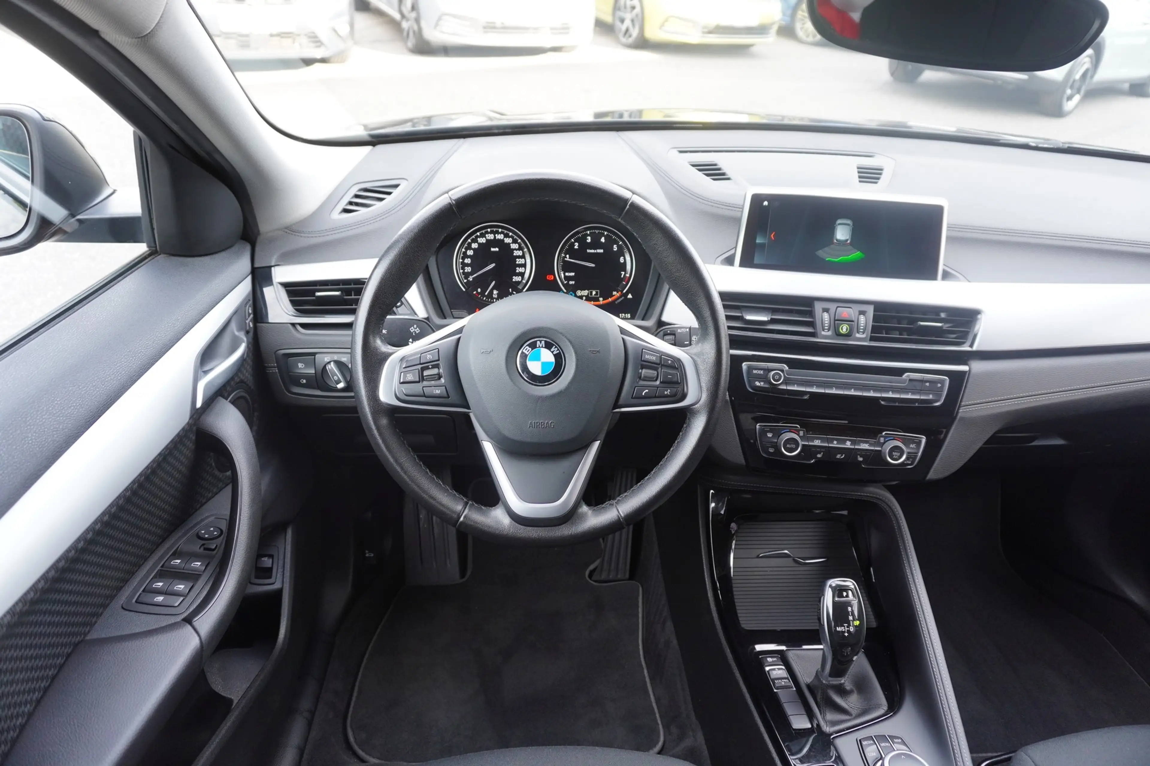 BMW X2 sDrive 18i LED Navi Tempomat PDC — photo 9