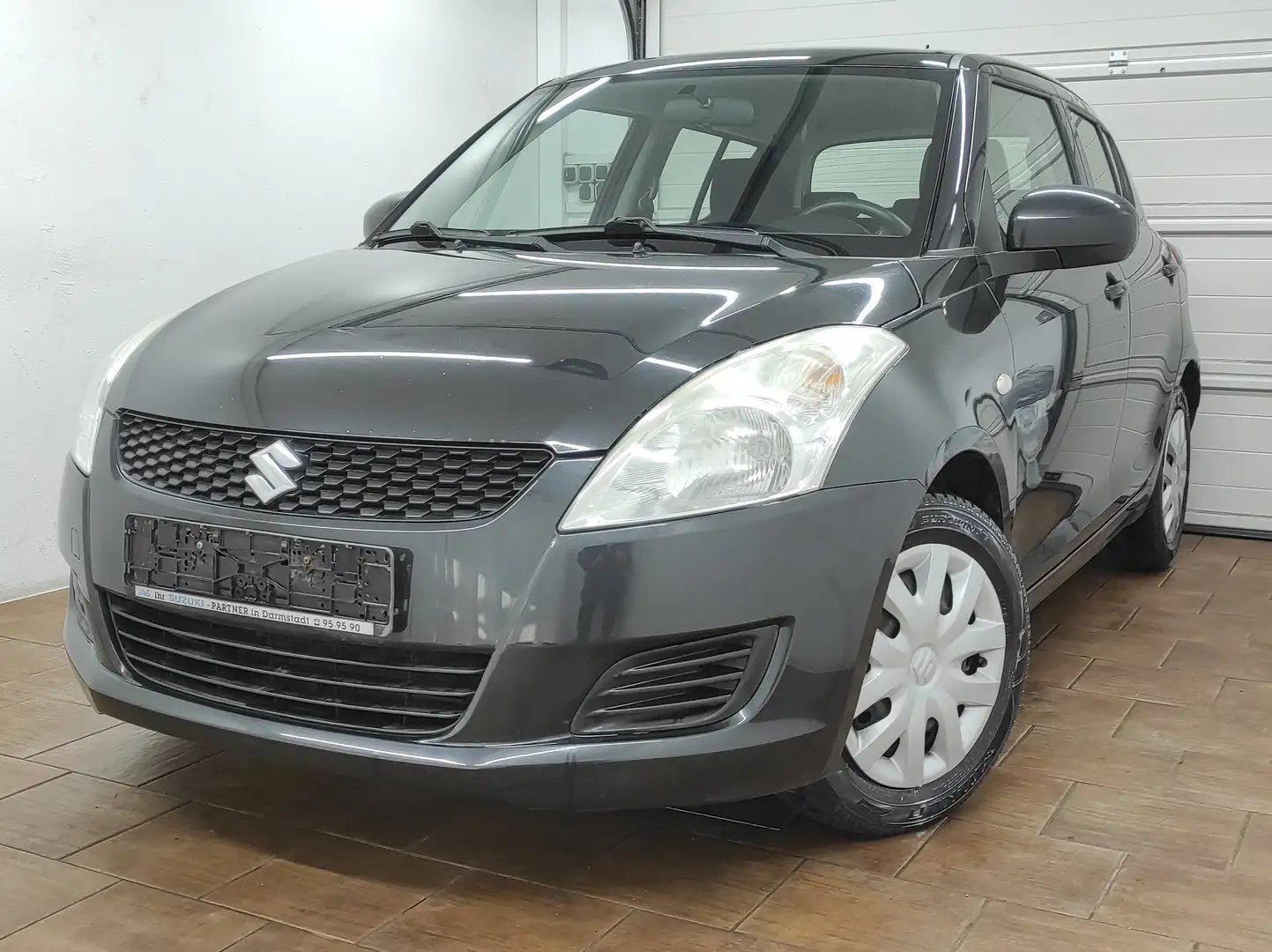 Suzuki Swift 1.2 KLIMA *TÜV NEU* EURO-5 8-RÄDER ESP USB Černá - 2