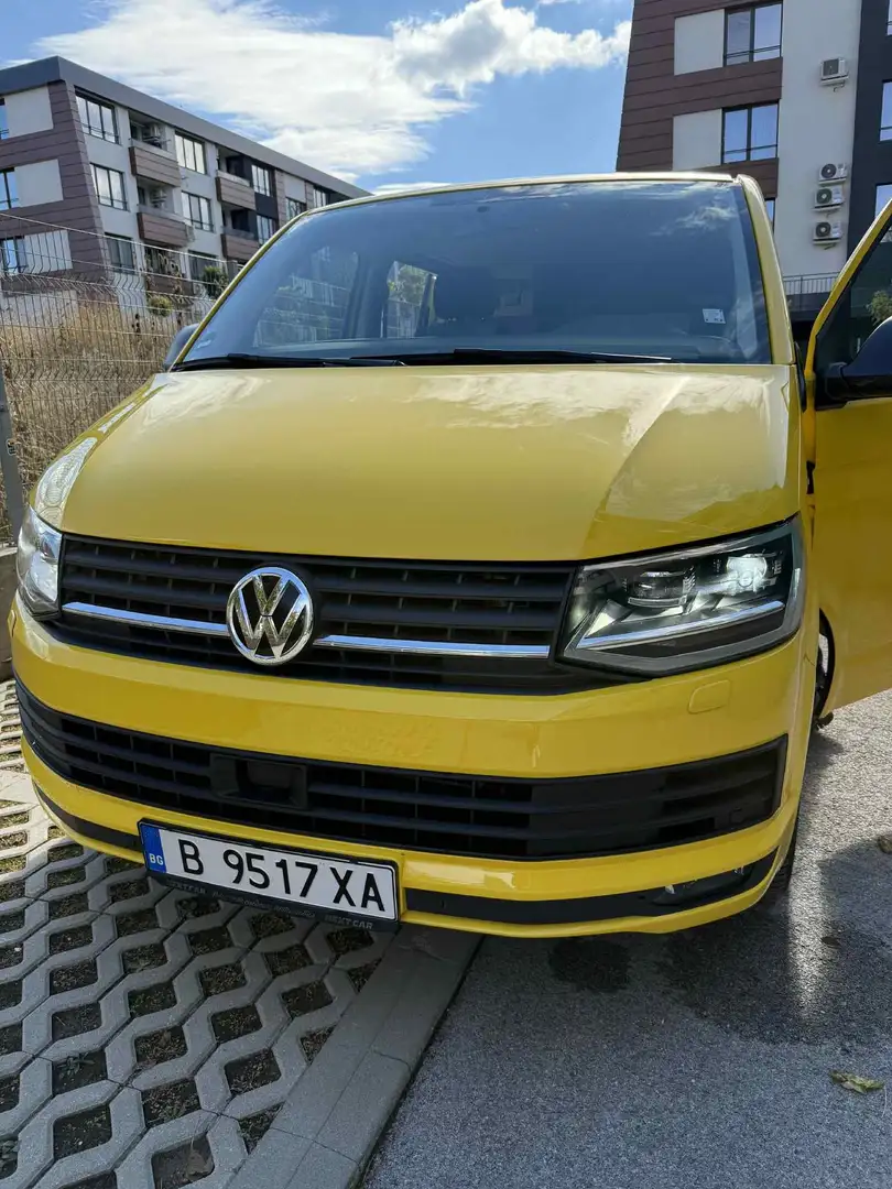 Volkswagen T6 Transporter - 1
