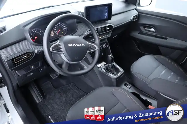 Dacia Sandero Stepway view 10