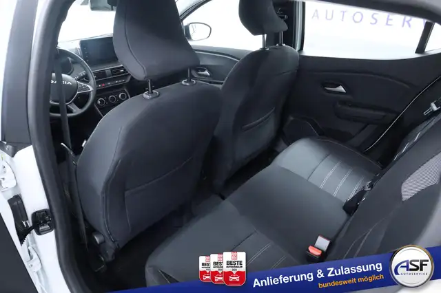 Dacia Sandero Stepway view 27