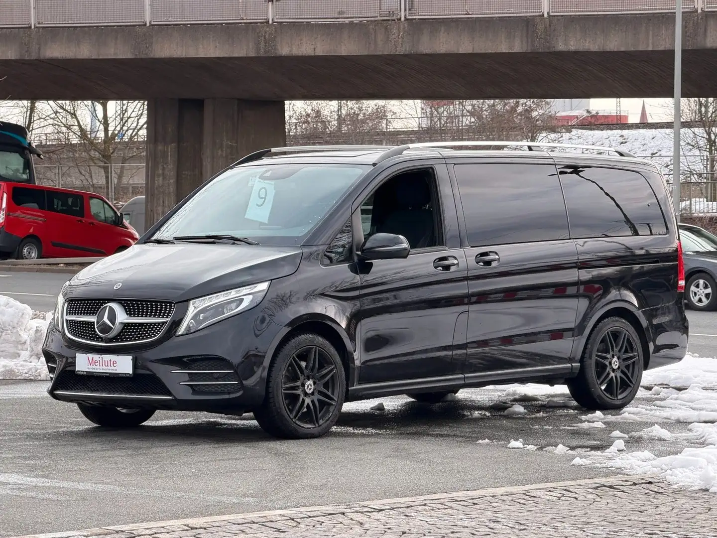Mercedes-Benz V 300 lang*EDITION*4Matic*LED*AMG*AHK*elekt. Tür Schwarz - 1