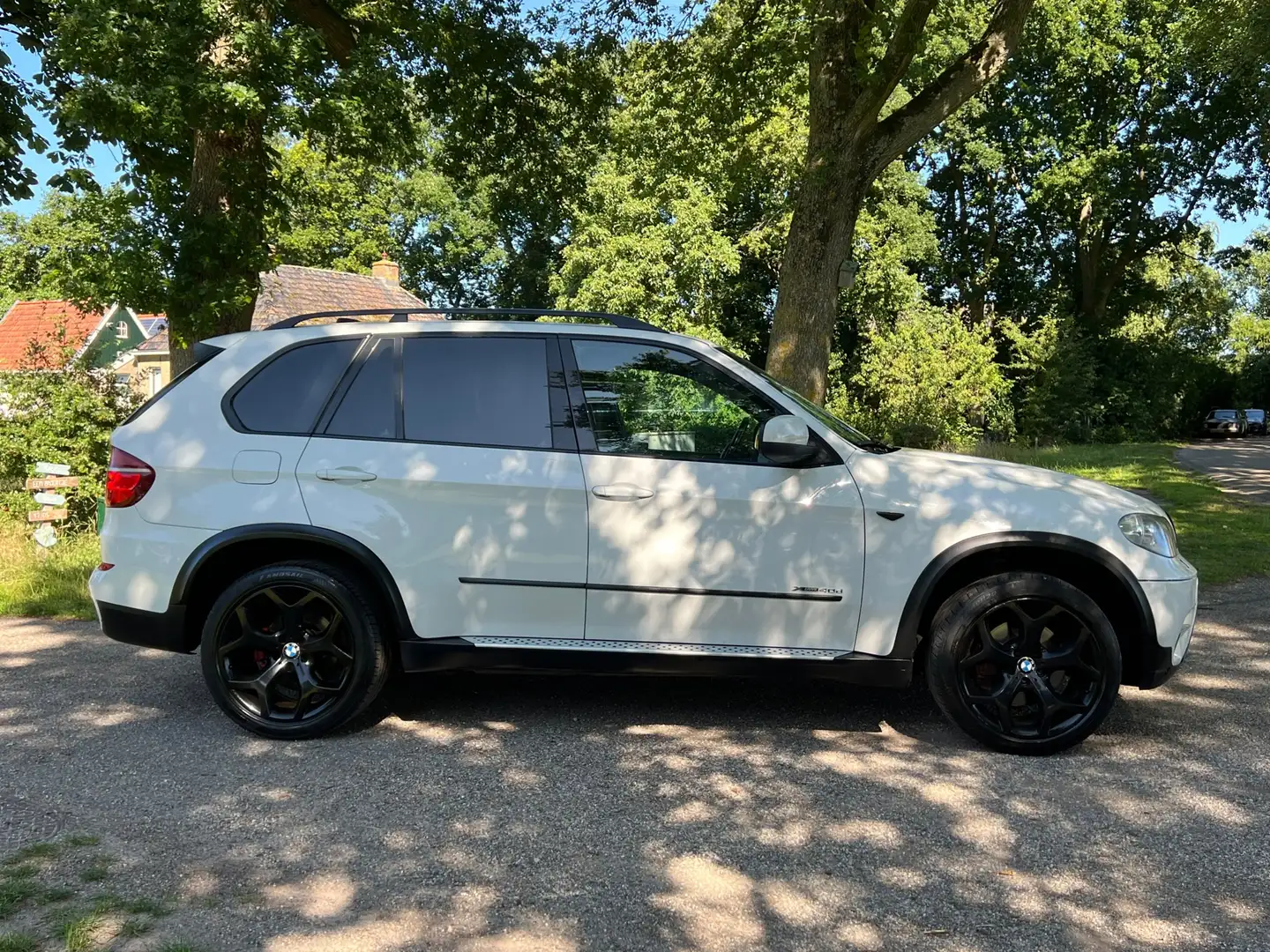 BMW X5 XDRIVE40D | Grijskenteken | Leder + Navi | Wit - 2