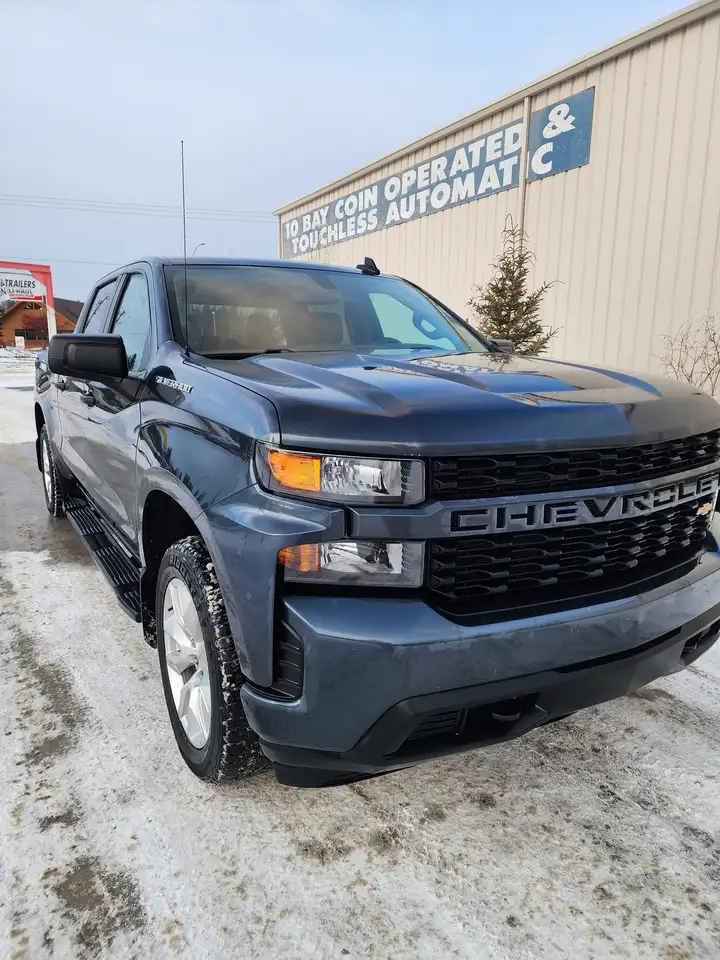 GMC 1500 снимка GMC 1500