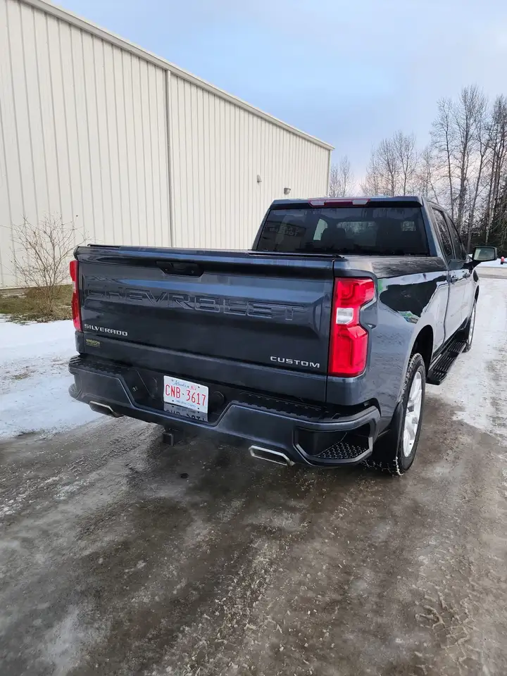 GMC 1500 снимка GMC 1500