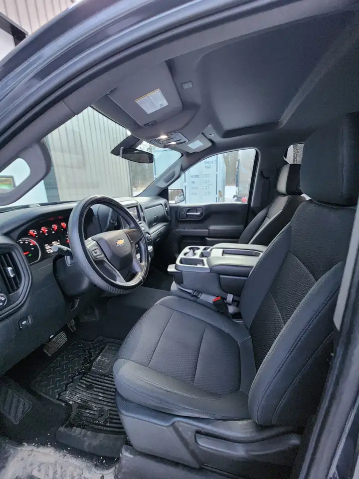 GMC 1500 снимка GMC 1500