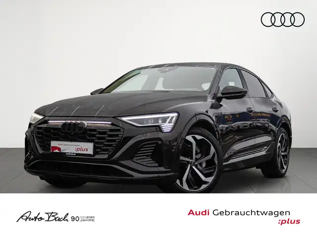 Audi Q8 e-tron S line Standklima Luftfederu