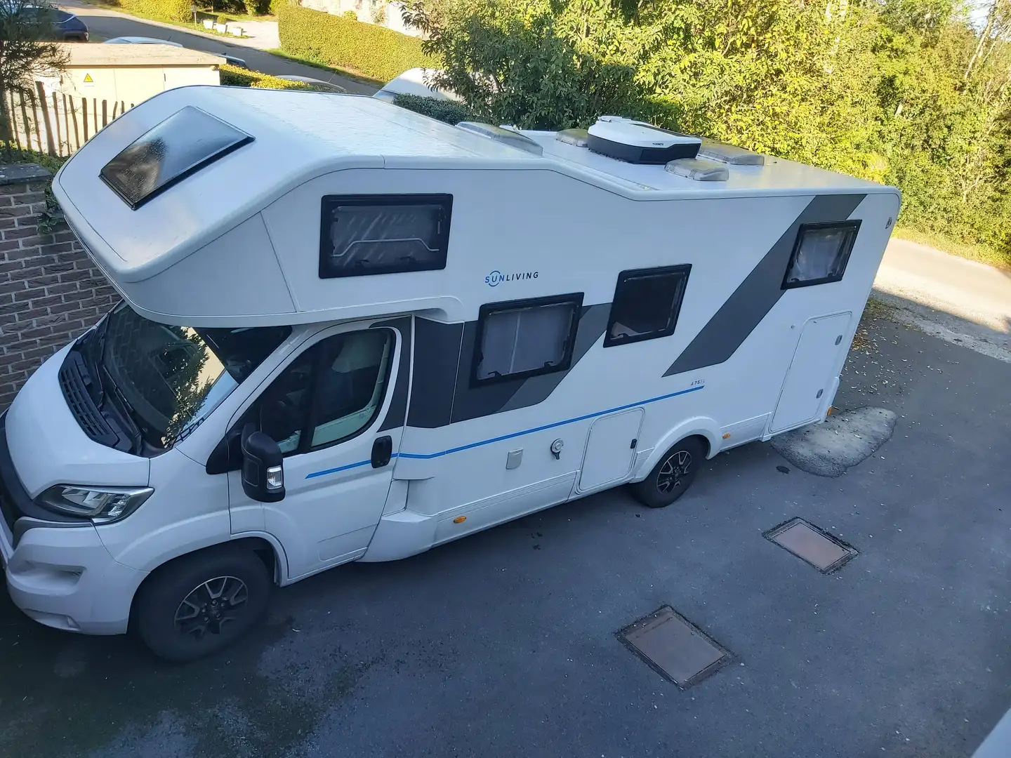 Caravans-Wohnm Adria sunliving A75SL Weiß - 2