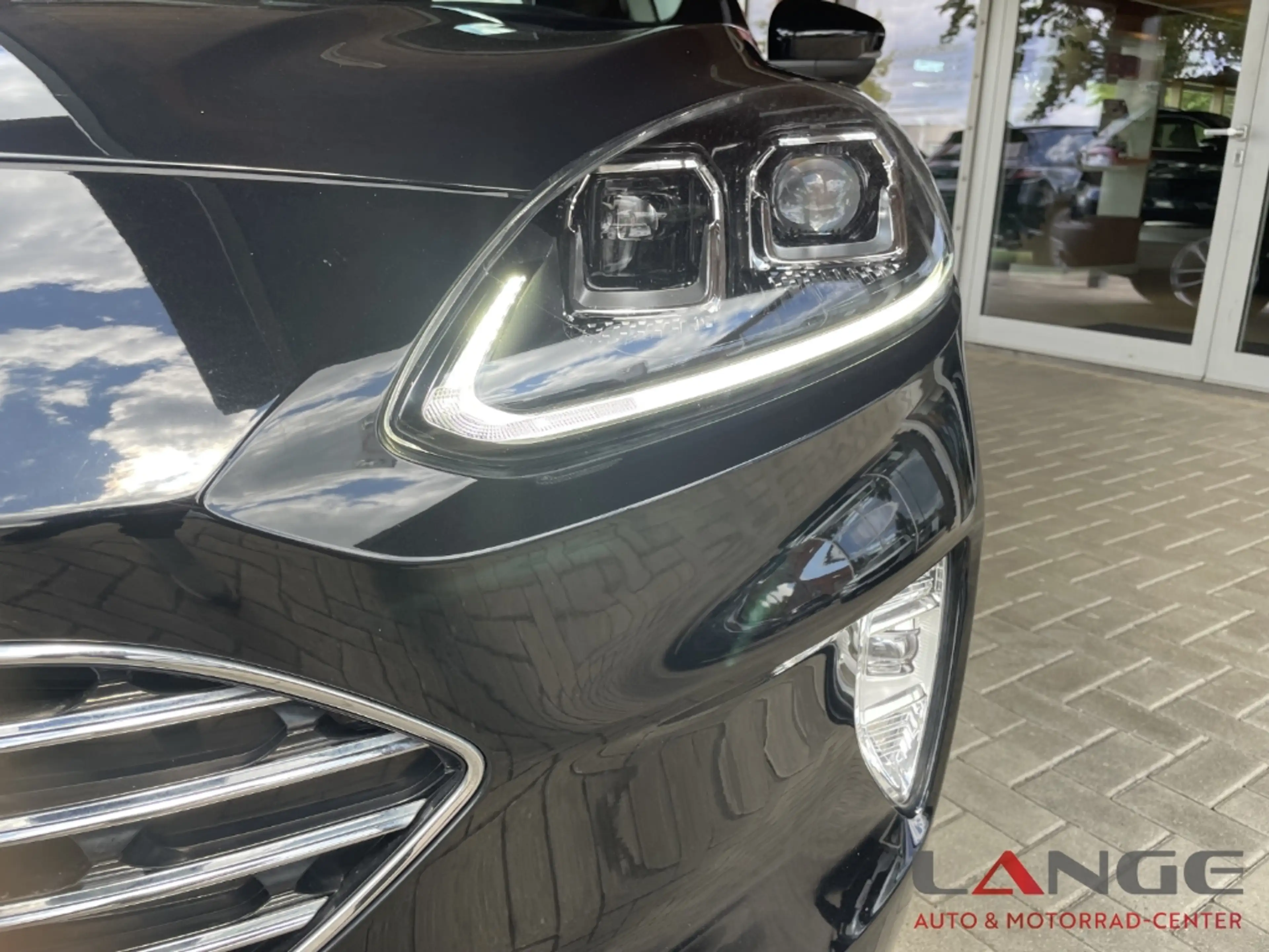 Ford Kuga Titanium HUD AHK Navi LED Blendfreies Fernl. Kurve — photo 3