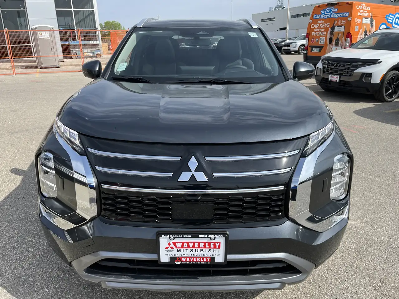 Mitsubishi Outlander снимка Mitsubishi Outlander