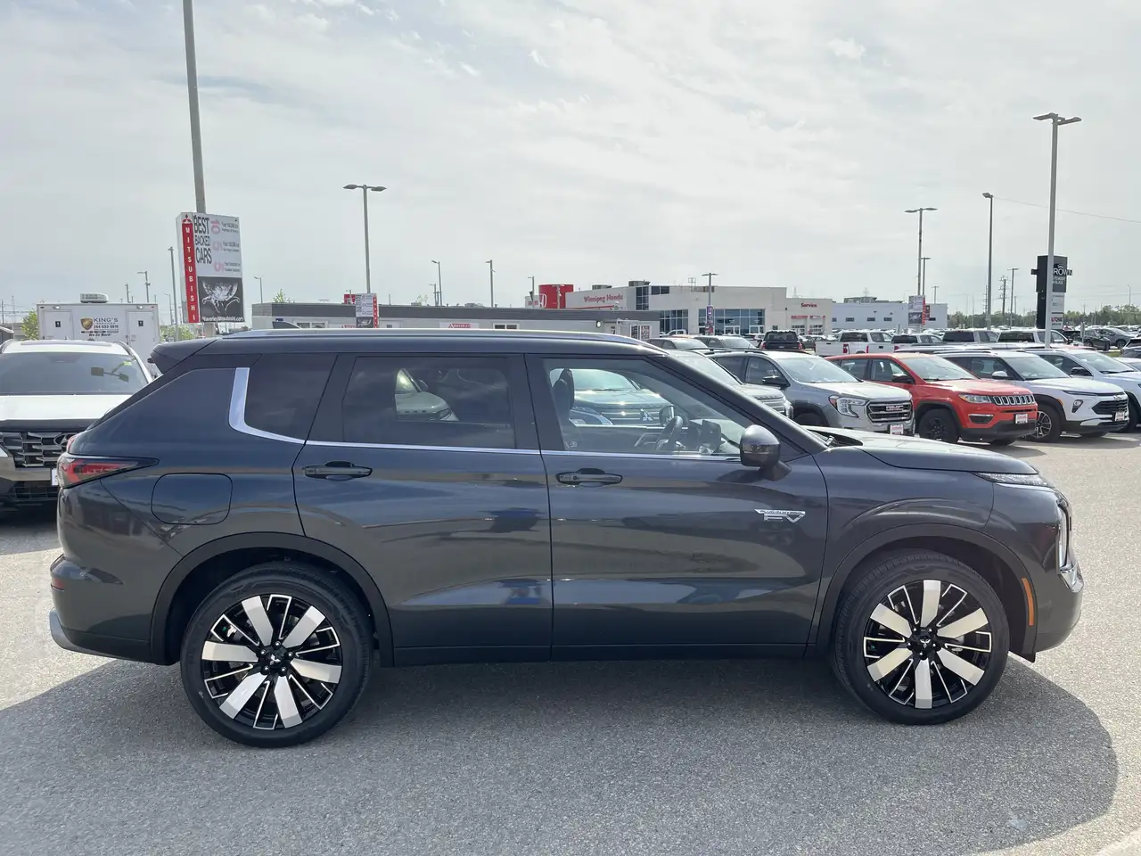 Mitsubishi Outlander снимка Mitsubishi Outlander