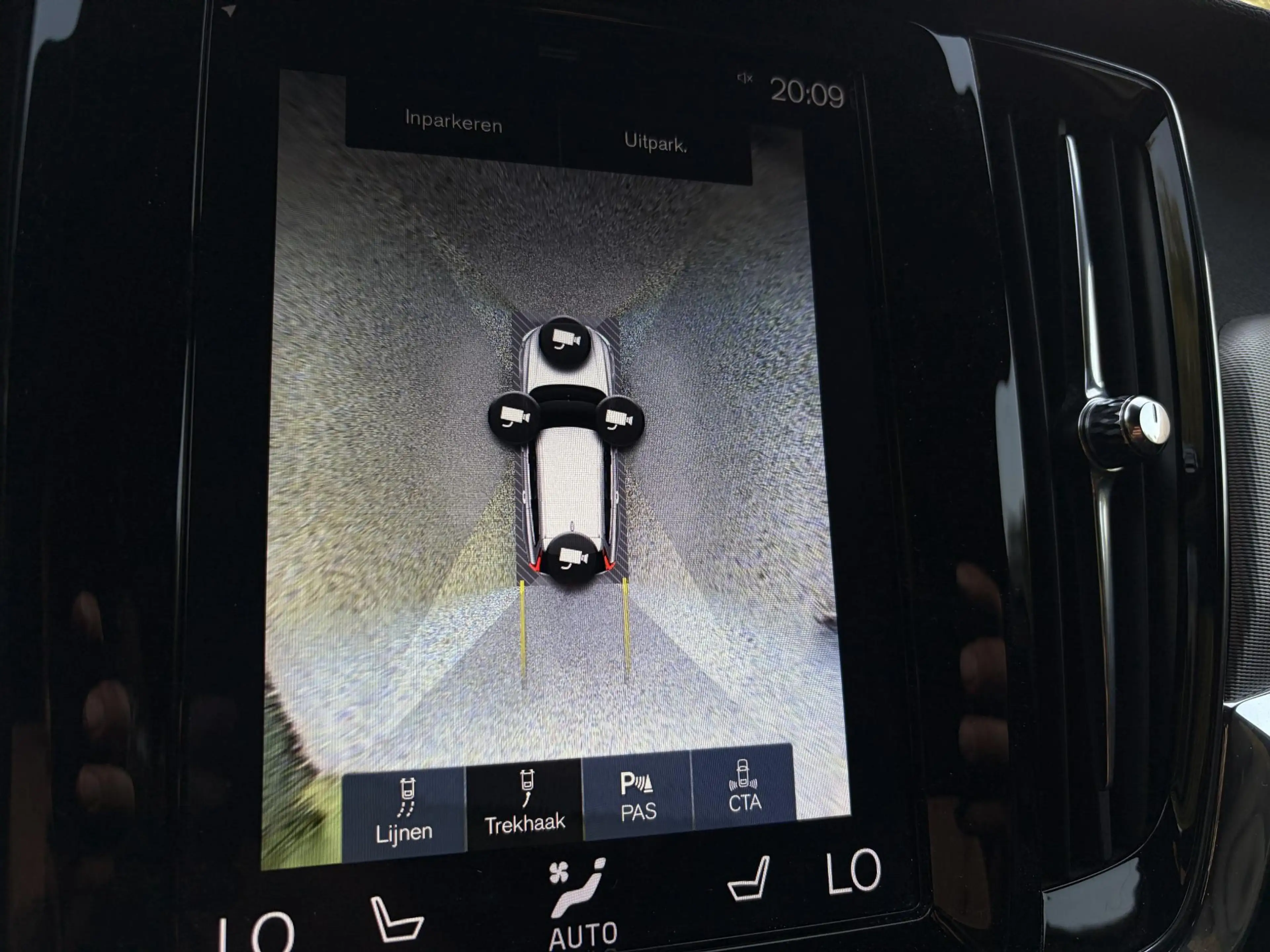 Volvo V90 T8 R-Design,Hud,Luchtvering,Trekhaak *Dealer O.H.* — photo 8
