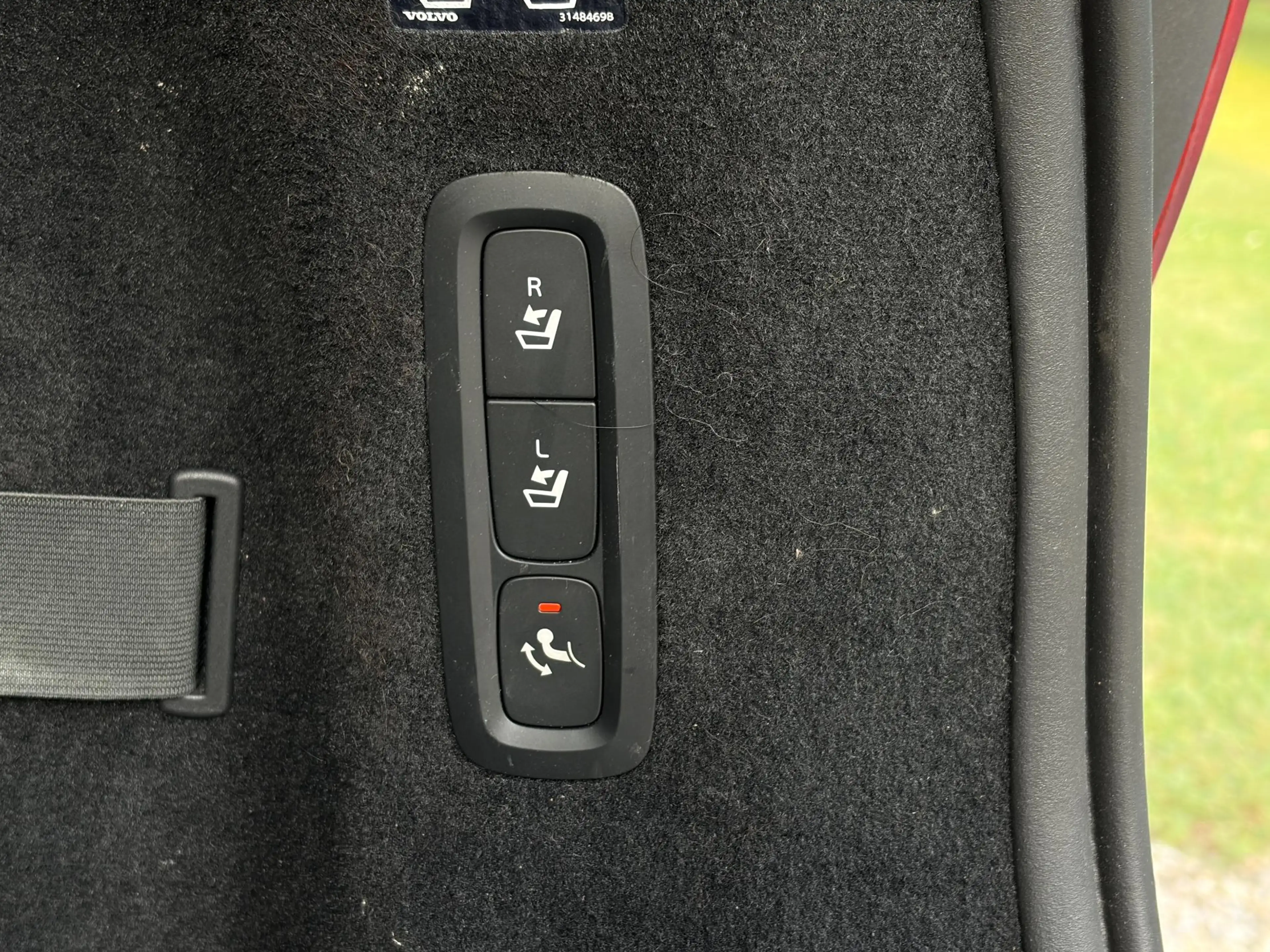 Volvo V90 T8 R-Design,Hud,Luchtvering,Trekhaak *Dealer O.H.* — photo 18