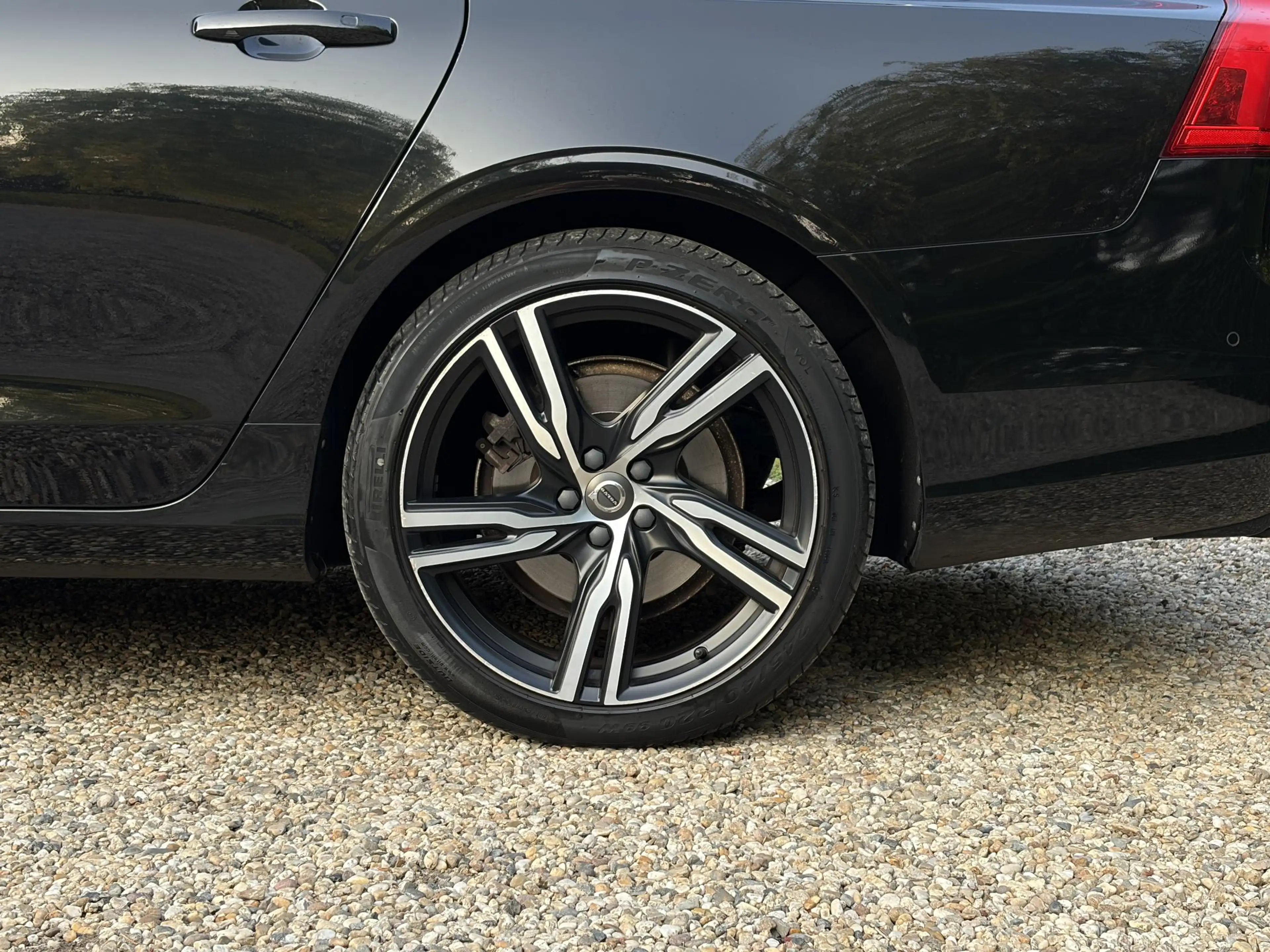 Volvo V90 T8 R-Design,Hud,Luchtvering,Trekhaak *Dealer O.H.* — photo 23