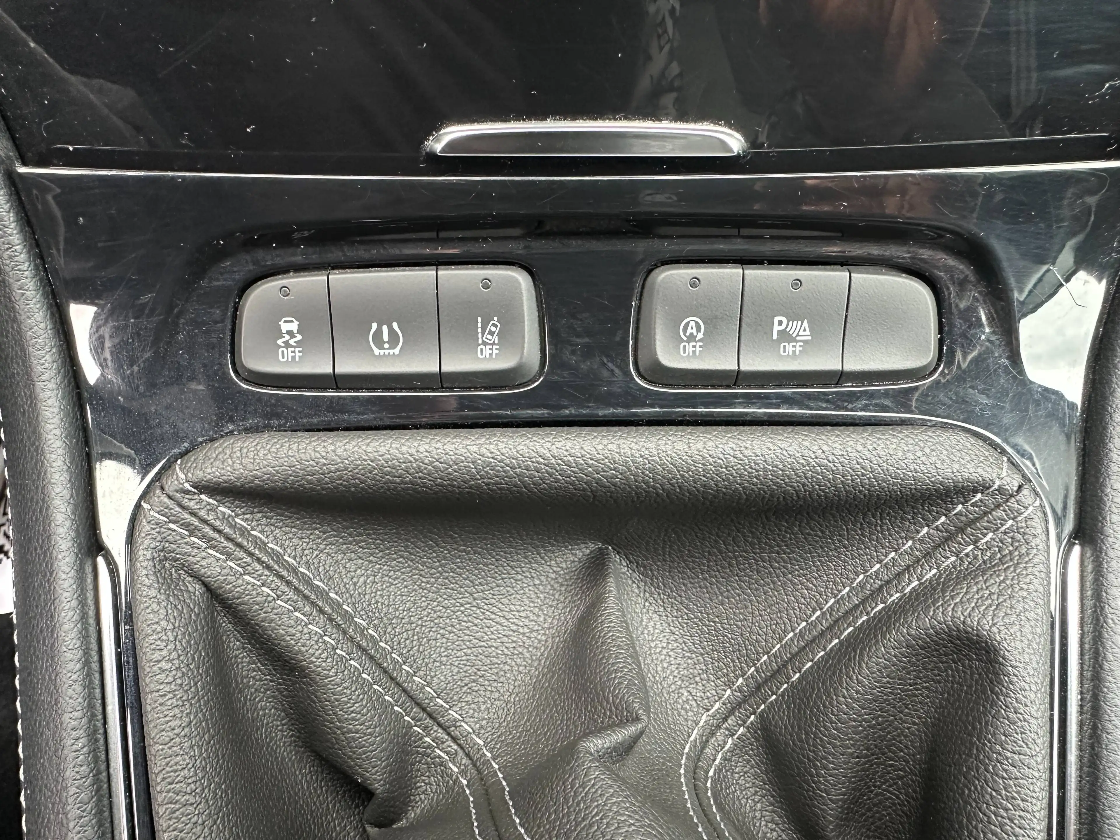 Opel Grandland X 1.2 Edition+NAVI+6 GANG+KLIMATR+PDC+SHZ — photo 9