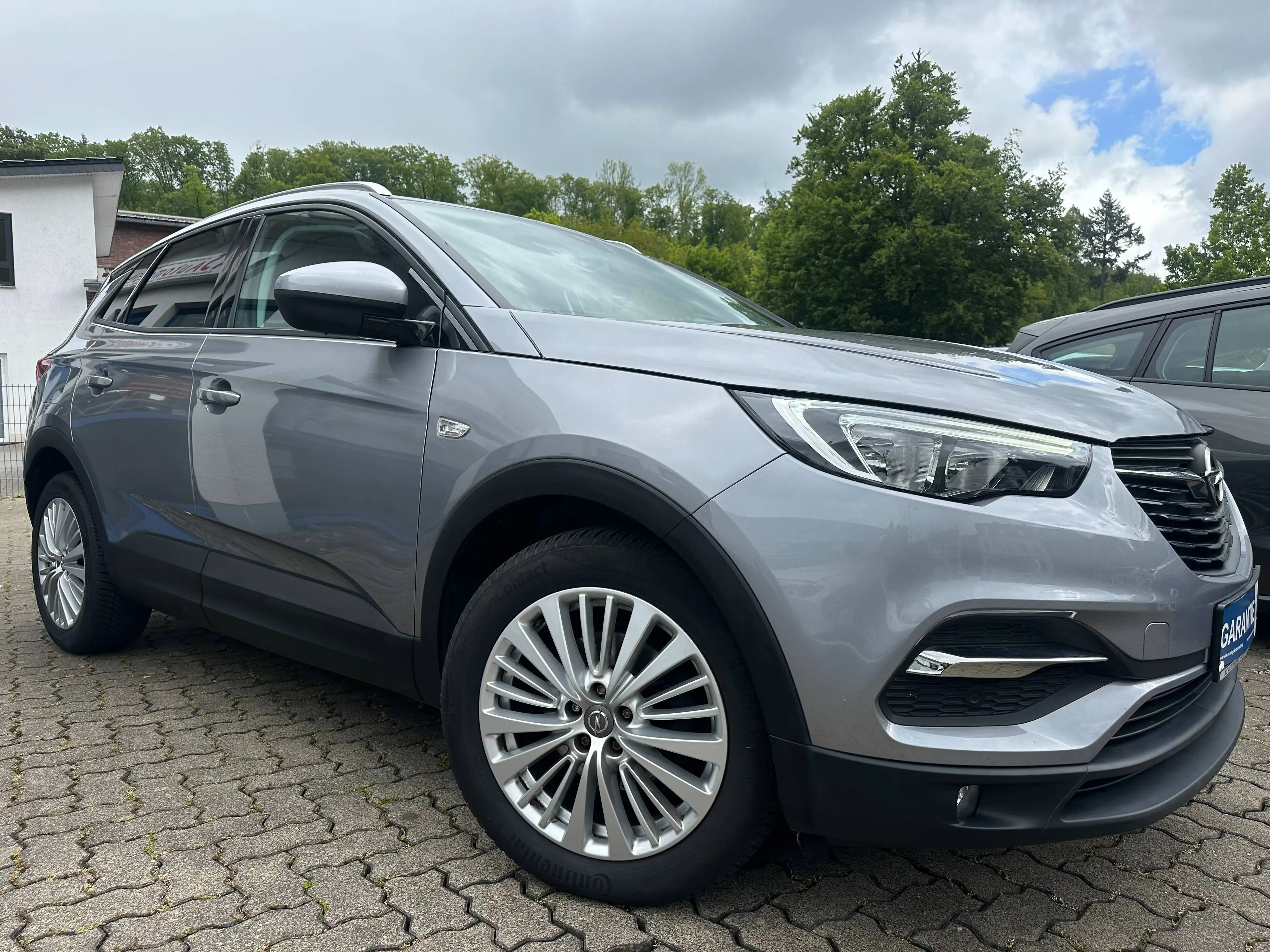 Opel Grandland X 1.2 Edition+NAVI+6 GANG+KLIMATR+PDC+SHZ — photo 2