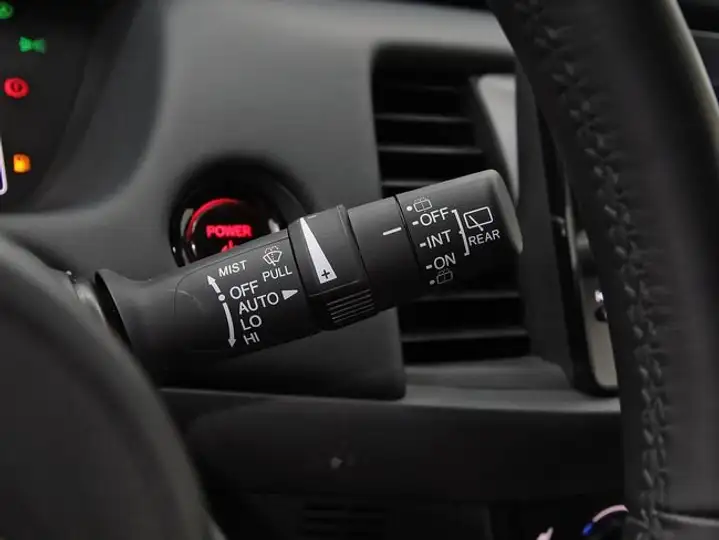 Honda Jazz 1.5i-MMD ADVANCE 2025, foto 17