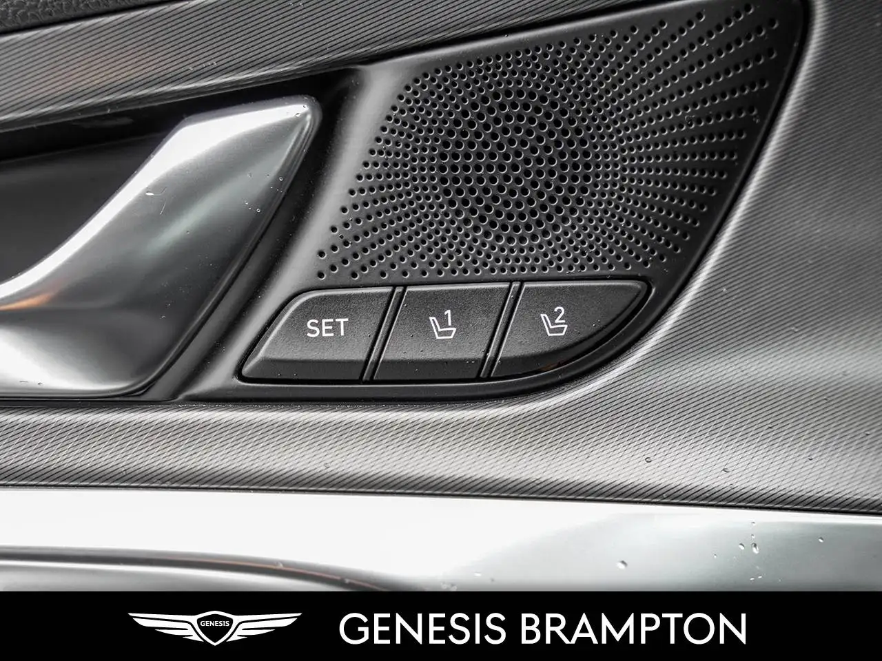 Genesis G70 снимка Genesis G70
