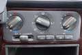 Volvo V70 2.4 Europa Airco, Cruise control, Trekhaak, Radio Grijs - thumbnail 6