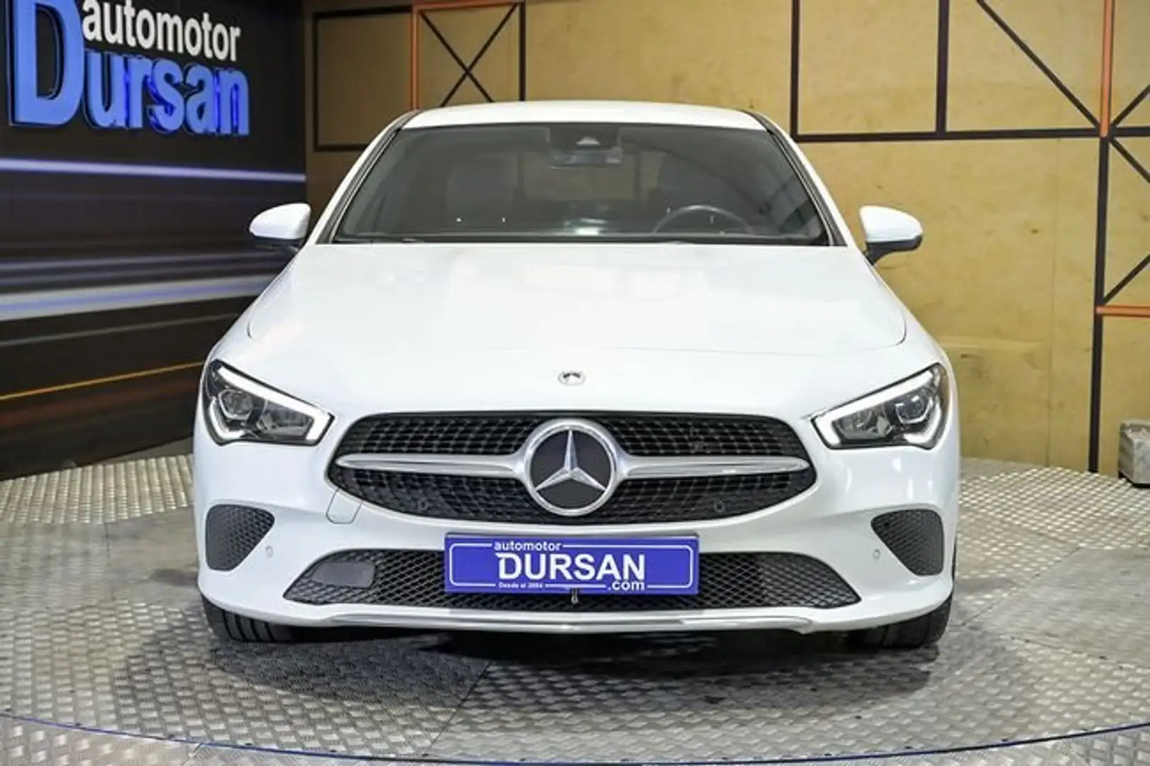 Mercedes-Benz CLA 250 e Blanco - 2
