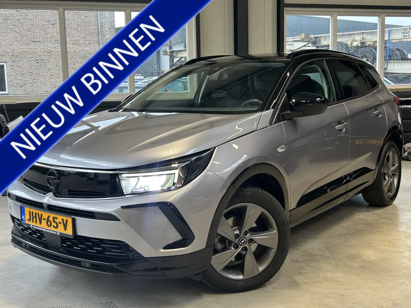 Opel Grandland 1.2 Turbo GS Automaat Trekhaak Dealer O.H. Grijs - 1