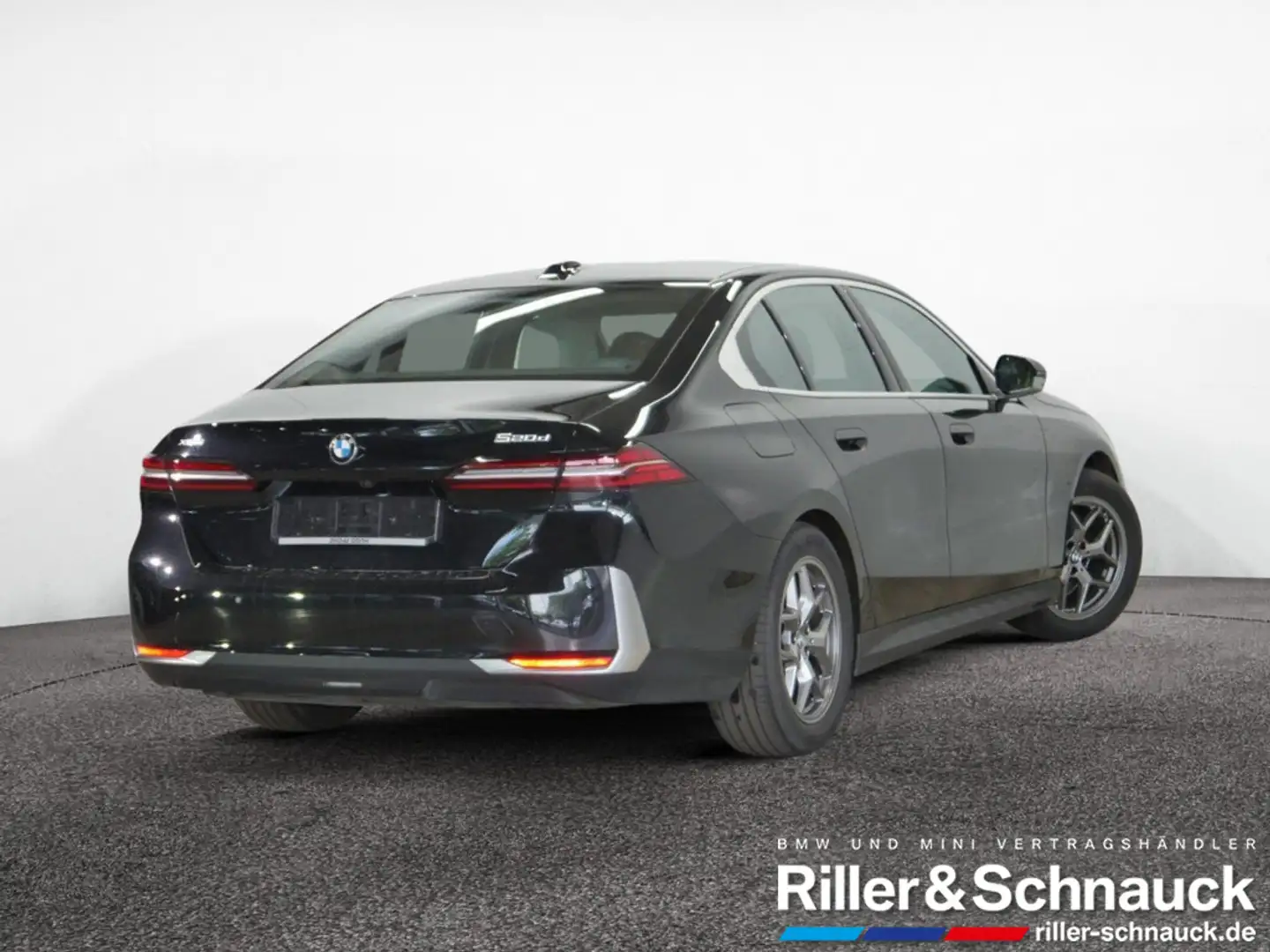 BMW 520 d xDrive 360°KAM+SITZBELÜFTUNG+HK Schwarz - 2