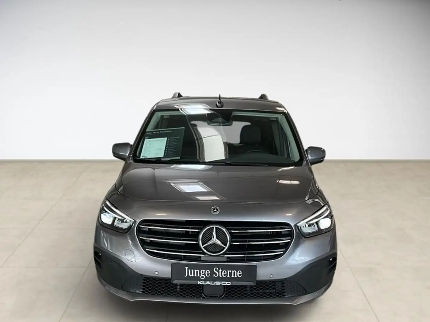 Mercedes-Benz T-Class T 180 PROGRESSIVE LED PDC KlimaA Navi AHK FLA Grau - 2