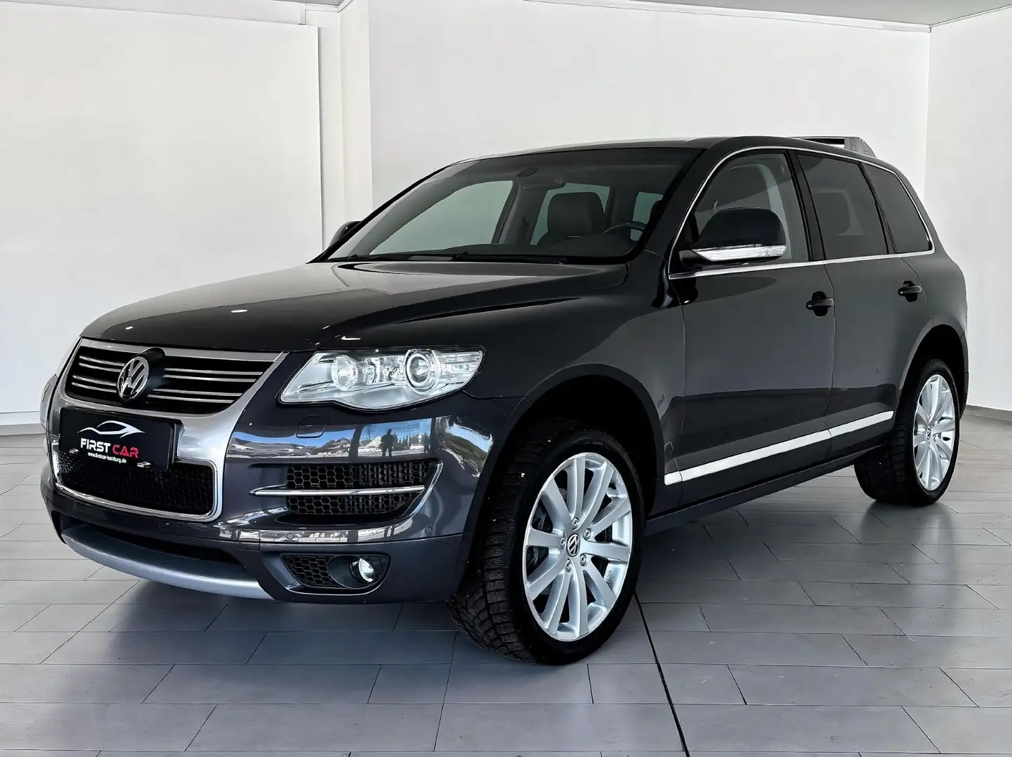 Volkswagen Touareg 3.0 V6 TDI R-Line Individual|AHK|STANDHZ Grijs - 1