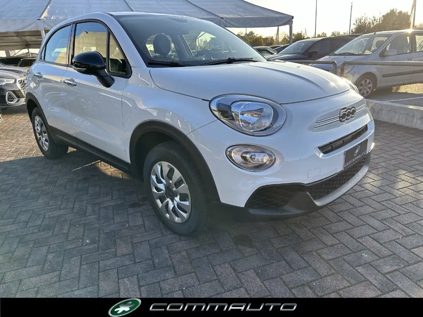 Fiat 500X 1.5 T4 Hybrid 130 CV DCT Bianco - 2