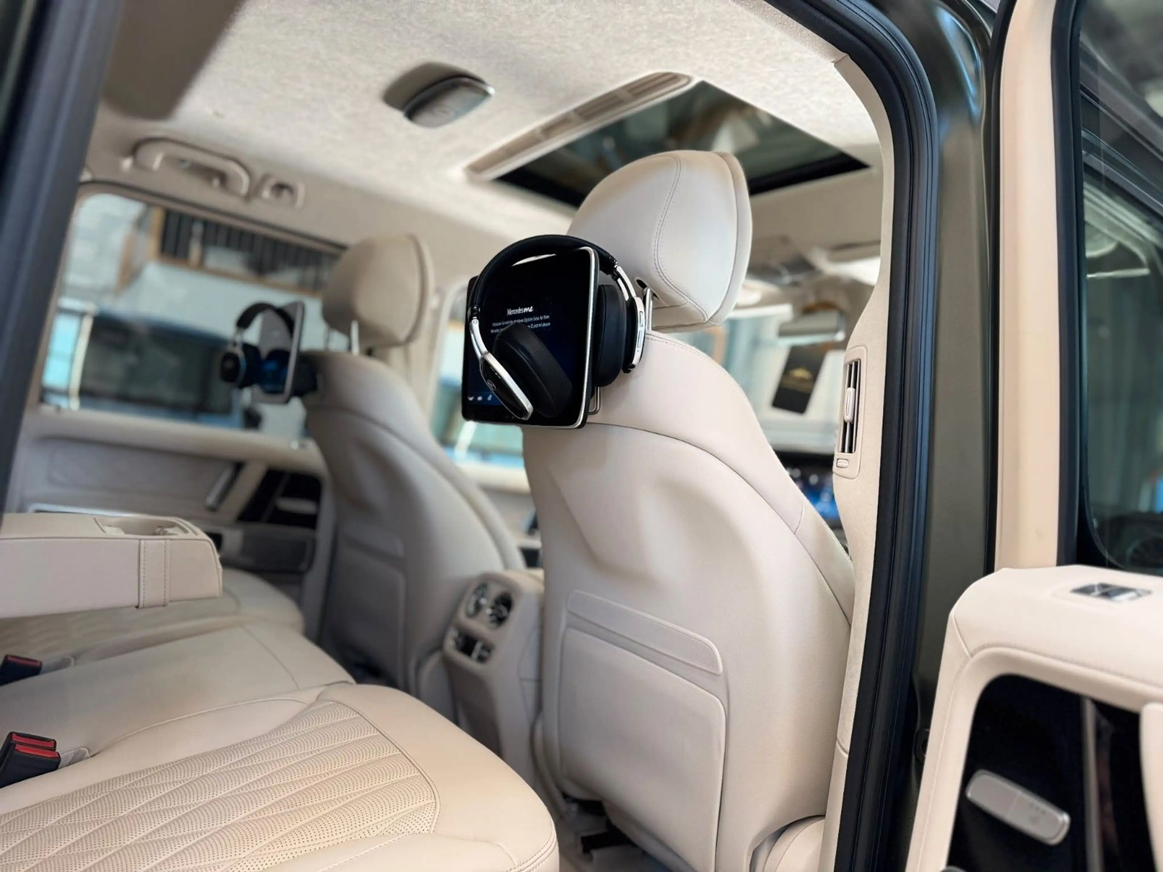 Mercedes-Benz G 63 AMG G63 AMG FULL CARBON ACTIVE RIDE A22 DVD WEBASTO — photo 4