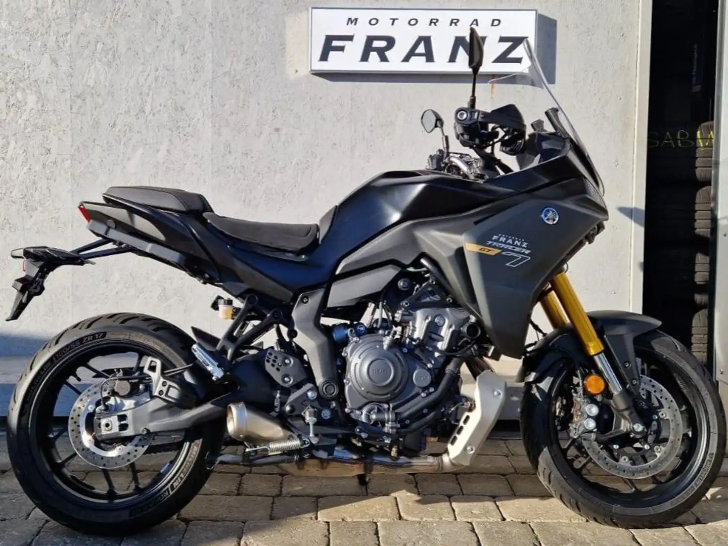 Yamaha Tracer 7 GT Schwarz - 1