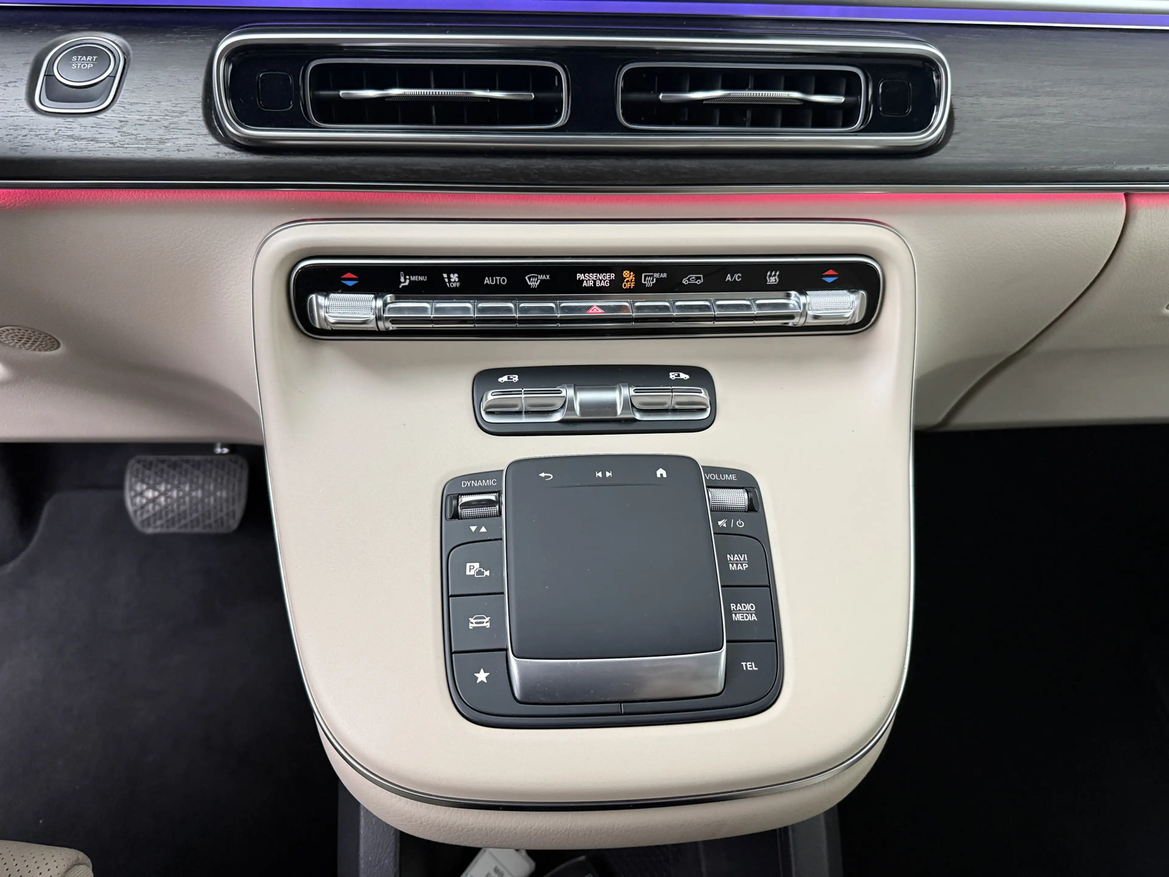 Mercedes-Benz EQV 300 Lang Avantgarde Exclusieve 7-Peroons | Pano | Elek — photo 23