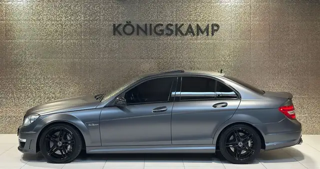 Mercedes-Benz C63 AMG | 457 ch | BVA | 127 790 km | Essence | 33 990 € | Caméra | Toit ouvrant | Harman Kardon | Cuir | Bi-Xénon