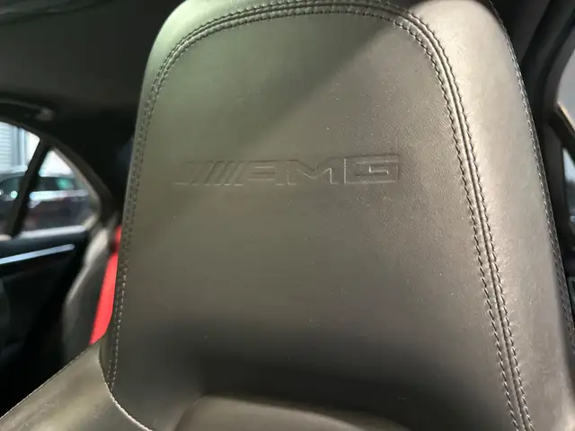 Mercedes-Benz C63 AMG | 457 ch | BVA | 127 790 km | Essence | 33 990 € | Caméra | Toit ouvrant | Harman Kardon | Cuir | Bi-Xénon