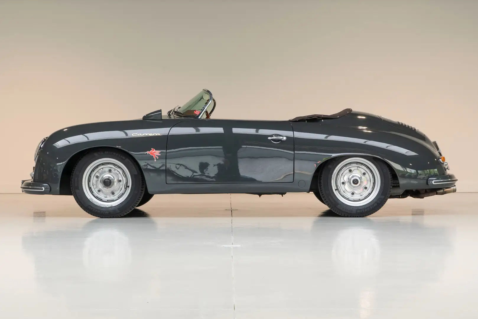 Porsche 356 1969 VW Vintage 356 Speedster inspired by Porsche Grau - 1