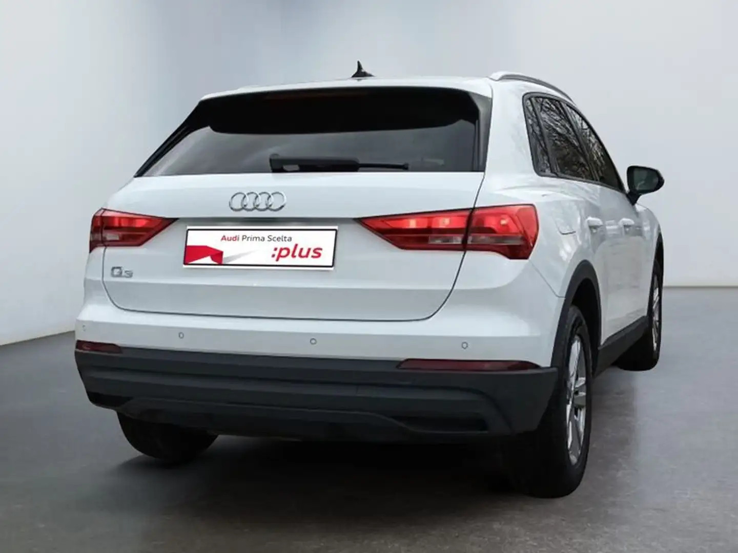 Audi Q3 2ª serie 35 TDI S tronic Business Bianco - 2