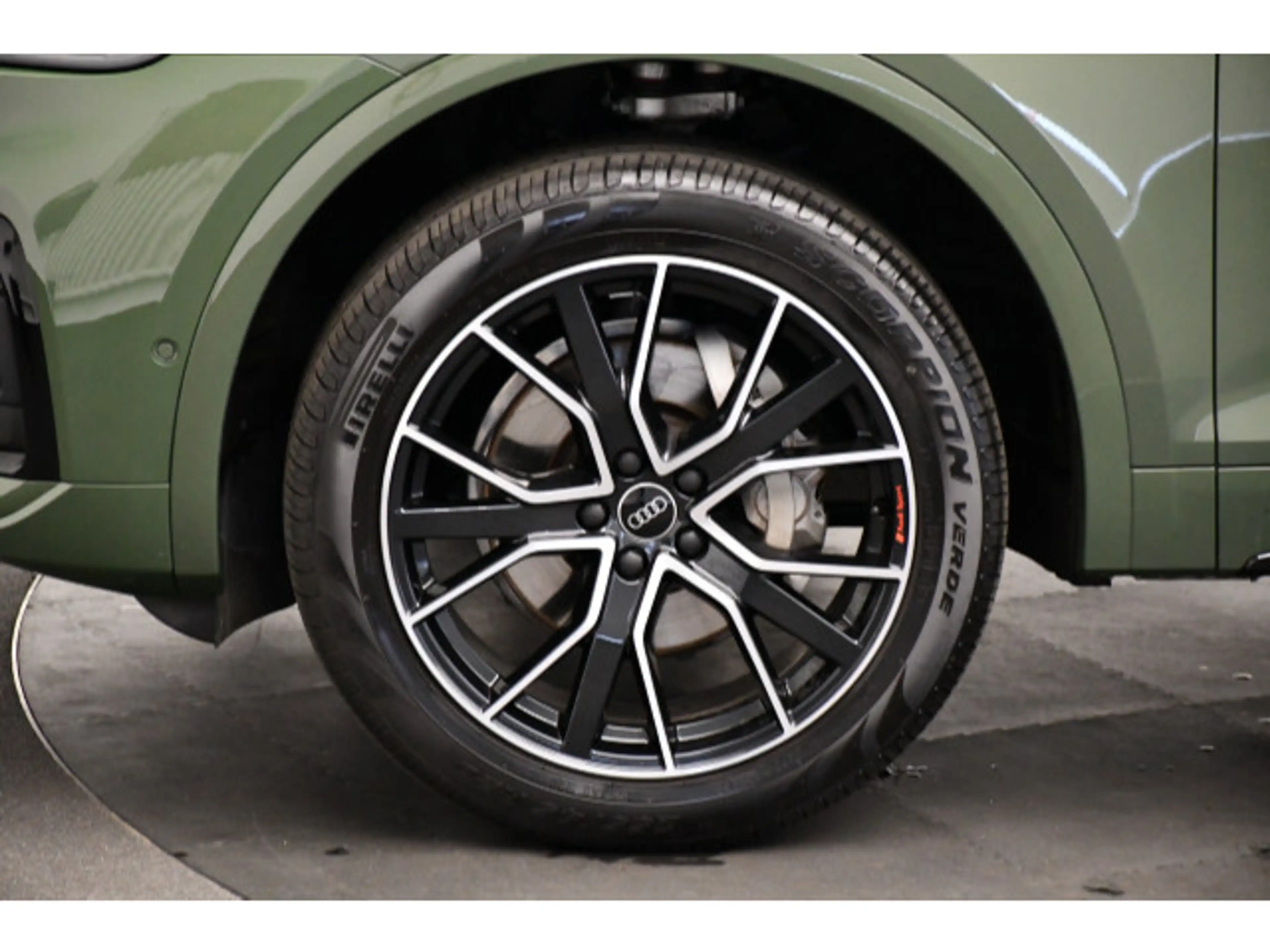 Audi Q5 40 TDI quattro S-tronic Pano/Einpar — photo 15
