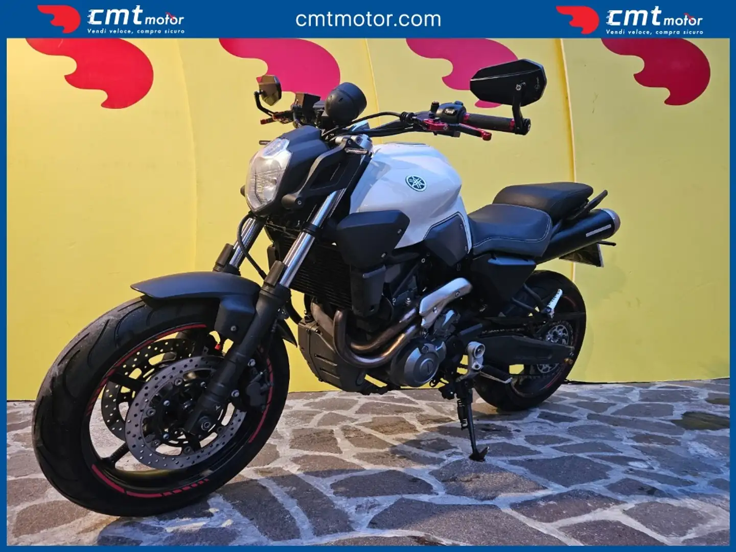 Yamaha MT-03 - 2